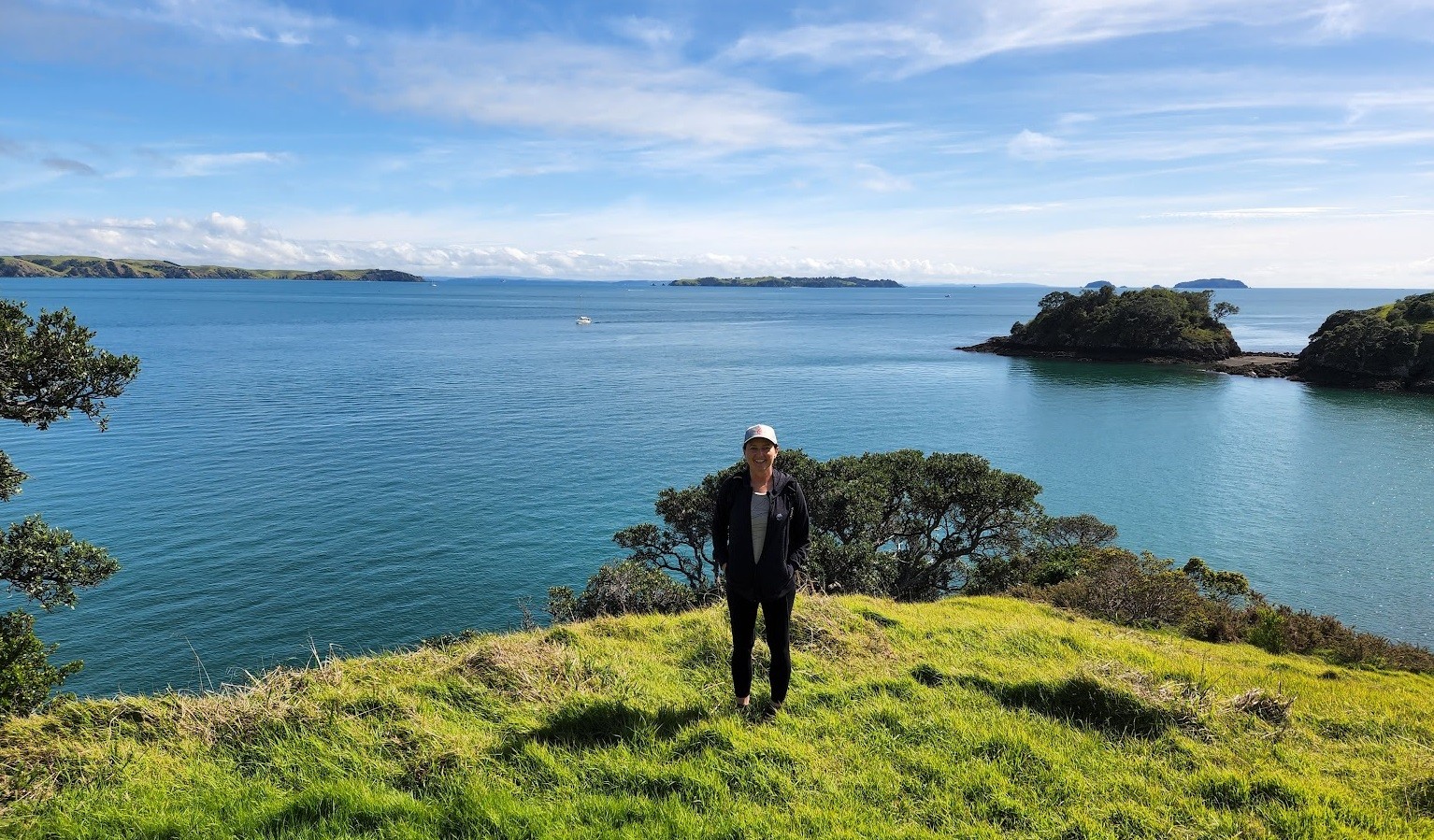 Newly unveiled pou whenua 'reminder of history